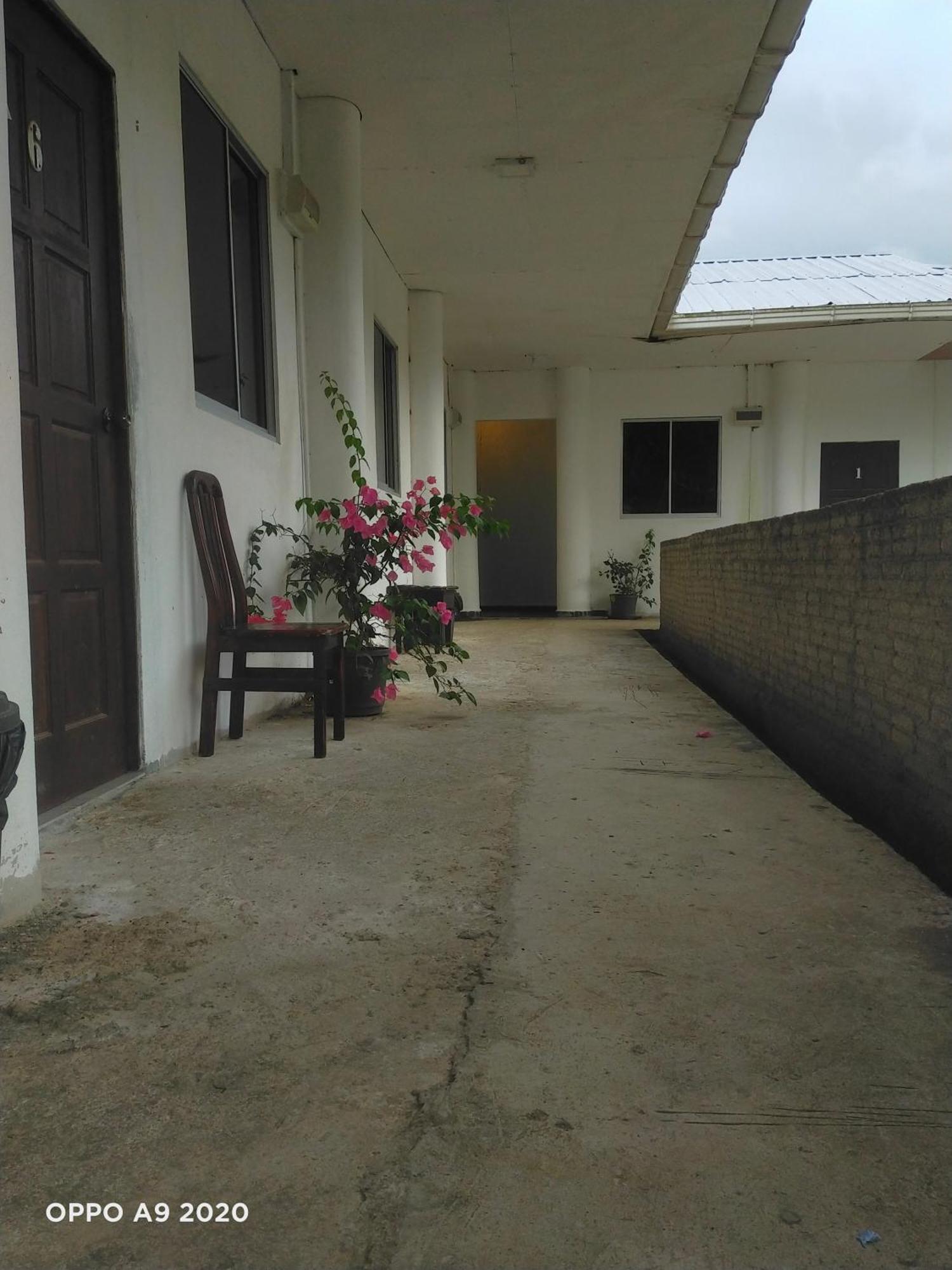 Sukau Tomanggong View Bed & Breakfast Екстериор снимка